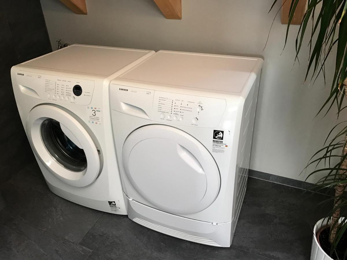 Apartment Mit Dachloggia Зарлуї Екстер'єр фото