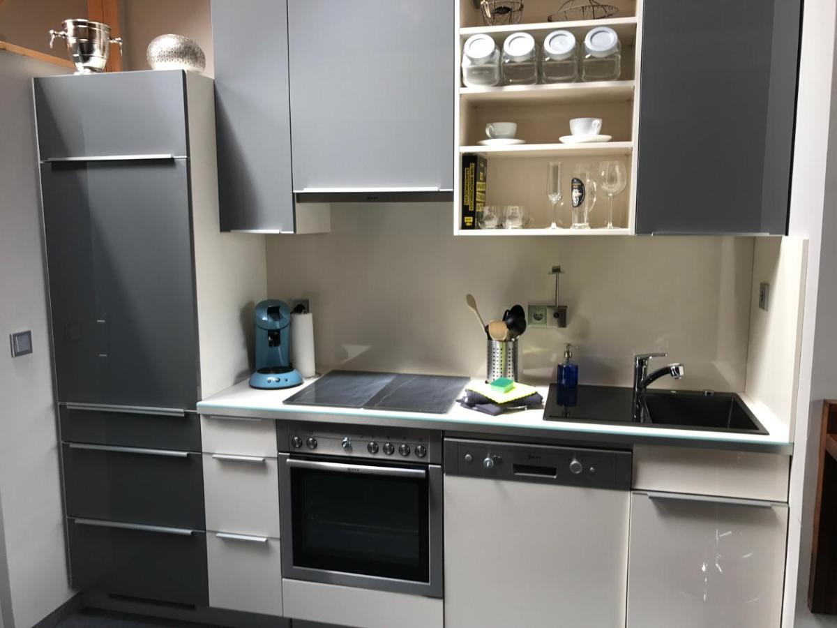 Apartment Mit Dachloggia Зарлуї Екстер'єр фото